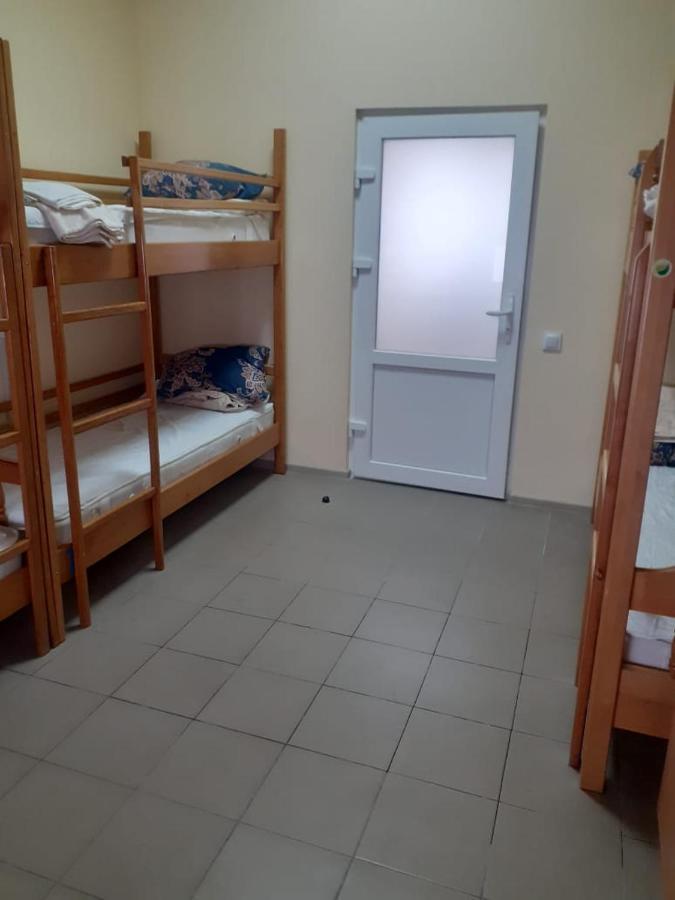 Hostel Stozhary Ternopil Exterior photo